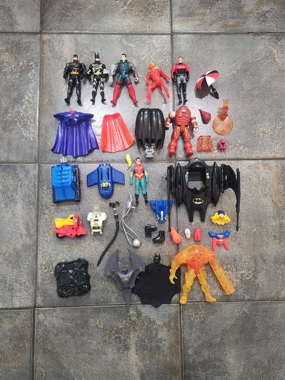 Vintage 90s Toy Biz Marvel DC Super Hero Action Figures & Accessories Lot